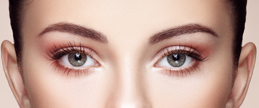Close up on womens eyes | Prolong Lash